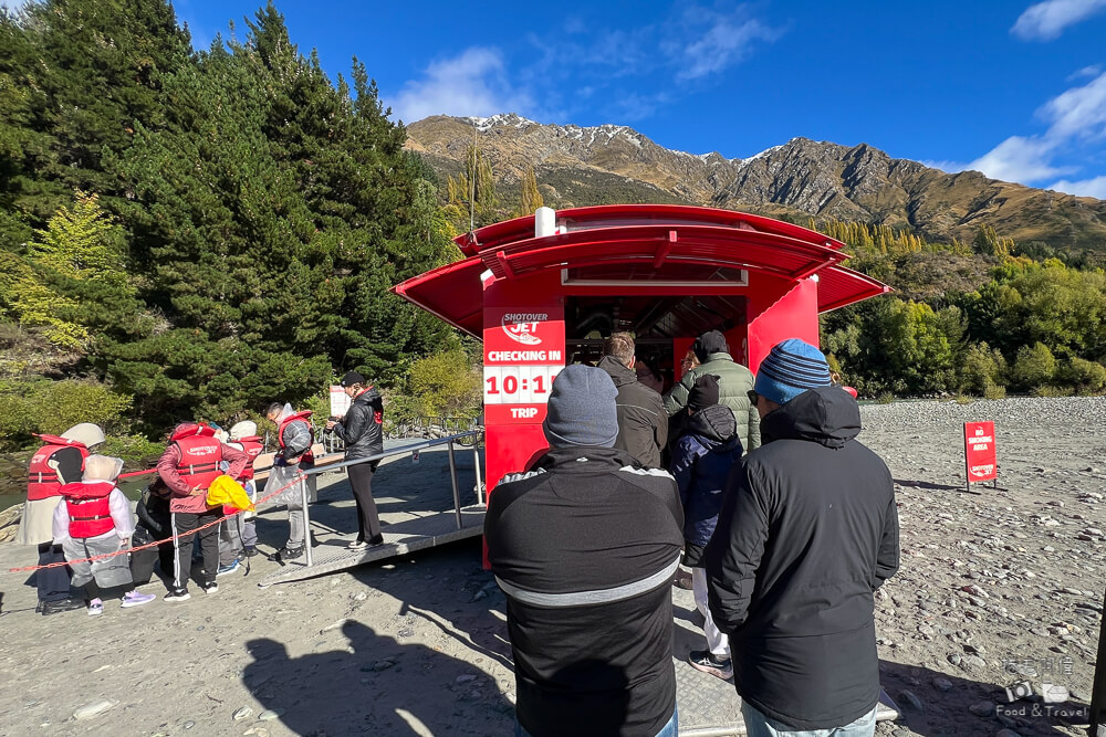 Shotover Jet,Shotover Jet皇后鎮,沙特歐瓦噴射快艇,沙特歐瓦河峽谷快艇,皇后鎮噴射快艇,皇后鎮旅遊推薦,皇后鎮極限運動,皇后鎮行程,紐西蘭南島景點,紐西蘭噴射快艇,紐西蘭皇后鎮Shotover @捲毛阿偉 皇后鎮噴射快艇,Shotover Jet,紐西蘭噴射快艇,沙特歐瓦噴射快艇,紐西蘭皇后鎮Shotover,皇后鎮極限運動,Shotover Jet皇后鎮,紐西蘭南島景點,皇后鎮旅遊推薦,沙特歐瓦河峽谷快艇,皇后鎮行程,皇后鎮噴射快艇門票