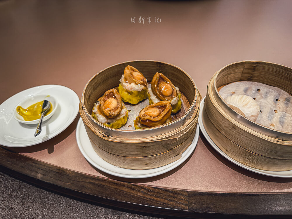 朧粵,台北粵菜,台北美食,大直美食,米其林,粵菜,港式料理,烤鴨 朧粵,台北粵菜,台北美食,大直美食,米其林,粵菜,港式料理,烤鴨