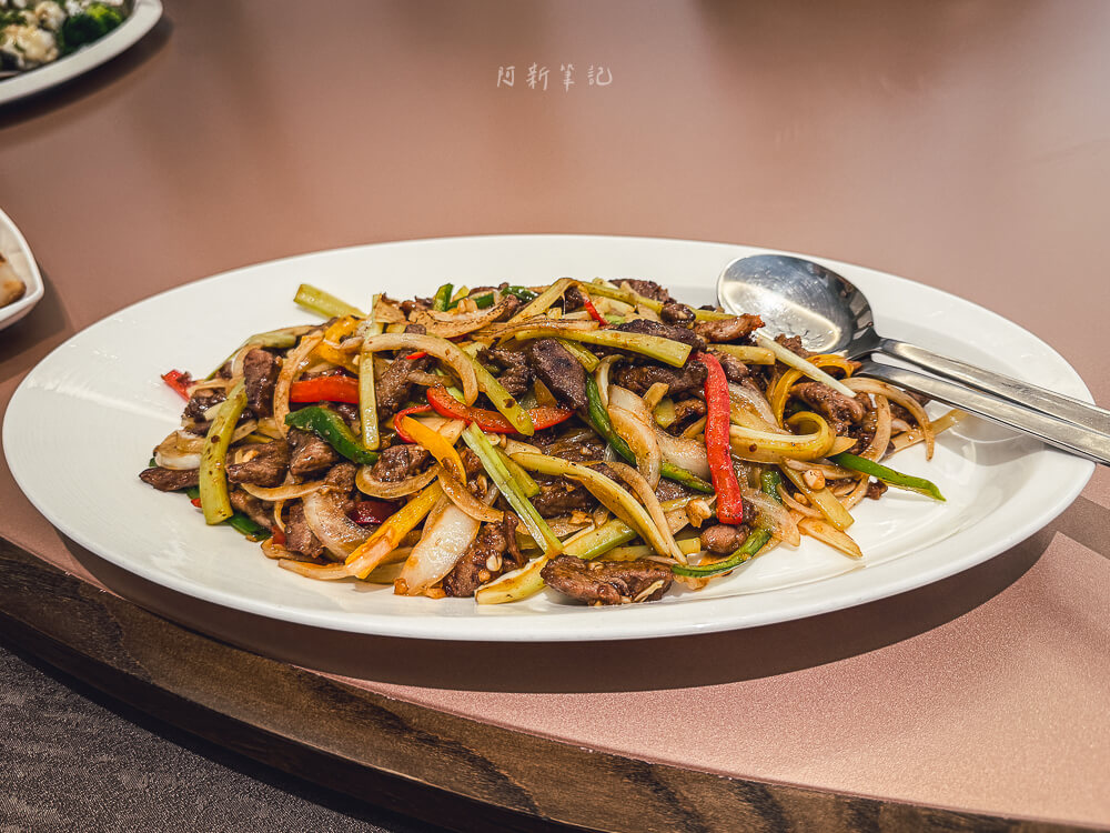 朧粵,台北粵菜,台北美食,大直美食,米其林,粵菜,港式料理,烤鴨