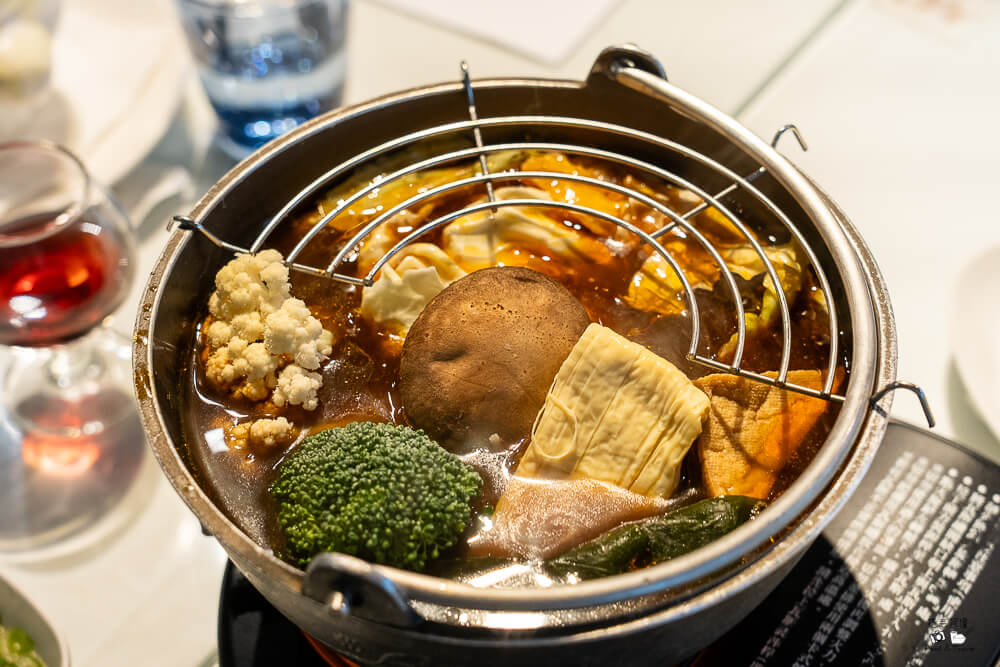 北斗家園牛排評價,北斗美食推薦,北斗聚餐推薦,家園牛排菜單,家園牛排預約,家園藝術咖啡牛排館,家園藝術咖啡牛排館停車,彰化庭園餐廳,彰化景觀餐廳,彰化牛排推薦 @捲毛阿偉 家園藝術咖啡牛排館,家園牛排菜單,北斗美食推薦,彰化景觀餐廳,彰化牛排推薦,家園牛排預約,北斗家園牛排評價,彰化庭園餐廳,北斗聚餐推薦,家園藝術咖啡牛排館停車