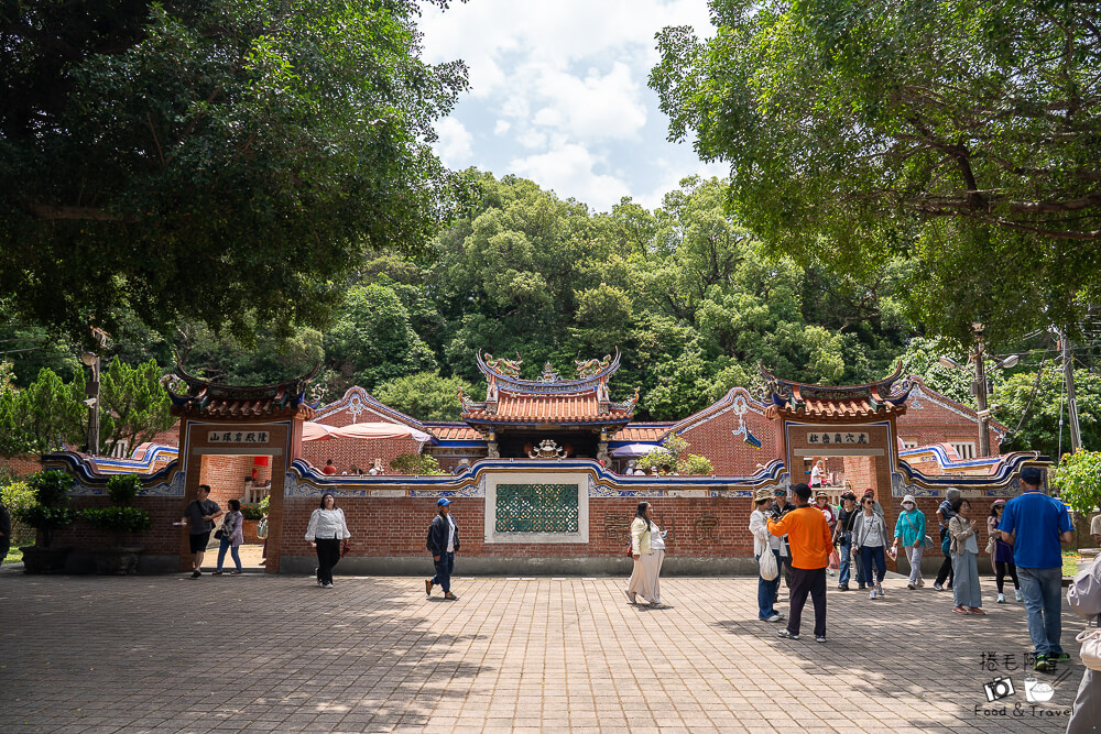 中部賞花景點推薦,彰化一日遊,彰化免費景點,彰化景點,彰化花壇景點,彰化花海,彰化親子景點,彰化賞花景點,彰化金針花海,母親節景點推薦,花壇虎山巖,花東金針花海替代景點,虎山巖交通停車,虎山巖金針花 @捲毛阿偉 虎山巖金針花, 彰化金針花海, 花壇虎山巖,彰化景點, 彰化花壇景點, 彰化賞花景點, 彰化免費景點, 母親節景點推薦, 彰化一日遊, 彰化親子景點, 花東金針花海替代景點, 虎山巖交通停車, 彰化花海, 中部賞花景點推薦