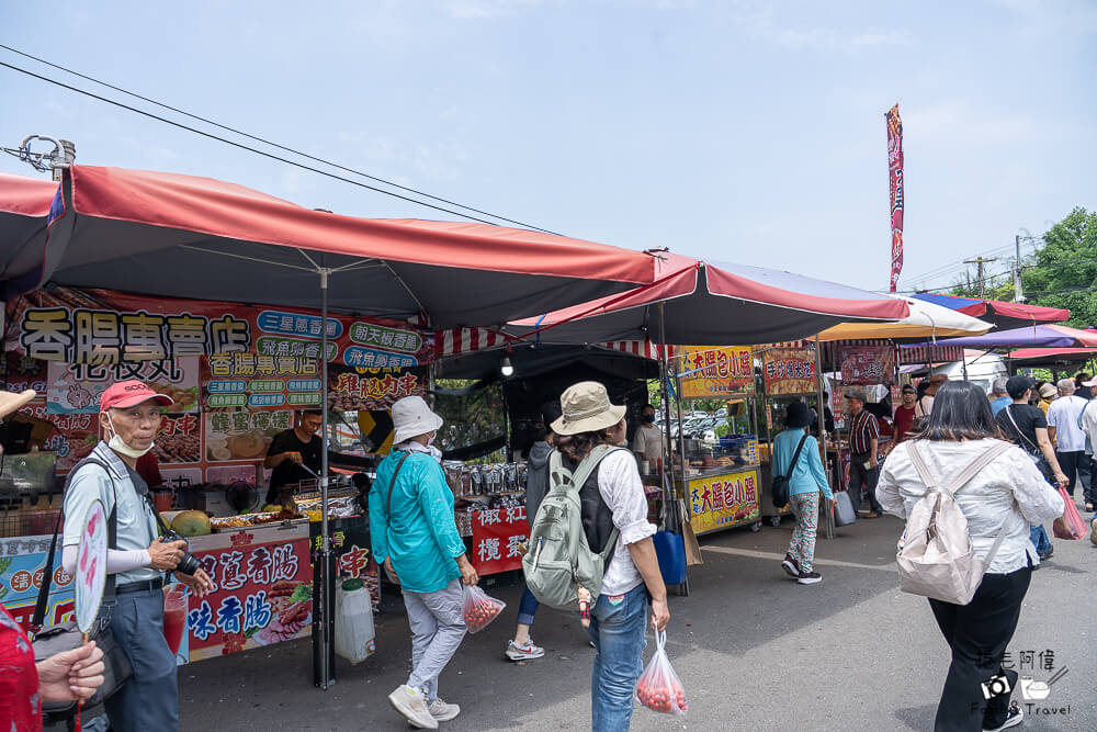 中部賞花景點推薦,彰化一日遊,彰化免費景點,彰化景點,彰化花壇景點,彰化花海,彰化親子景點,彰化賞花景點,彰化金針花海,母親節景點推薦,花壇虎山巖,花東金針花海替代景點,虎山巖交通停車,虎山巖金針花 @捲毛阿偉 虎山巖金針花, 彰化金針花海, 花壇虎山巖,彰化景點, 彰化花壇景點, 彰化賞花景點, 彰化免費景點, 母親節景點推薦, 彰化一日遊, 彰化親子景點, 花東金針花海替代景點, 虎山巖交通停車, 彰化花海, 中部賞花景點推薦
