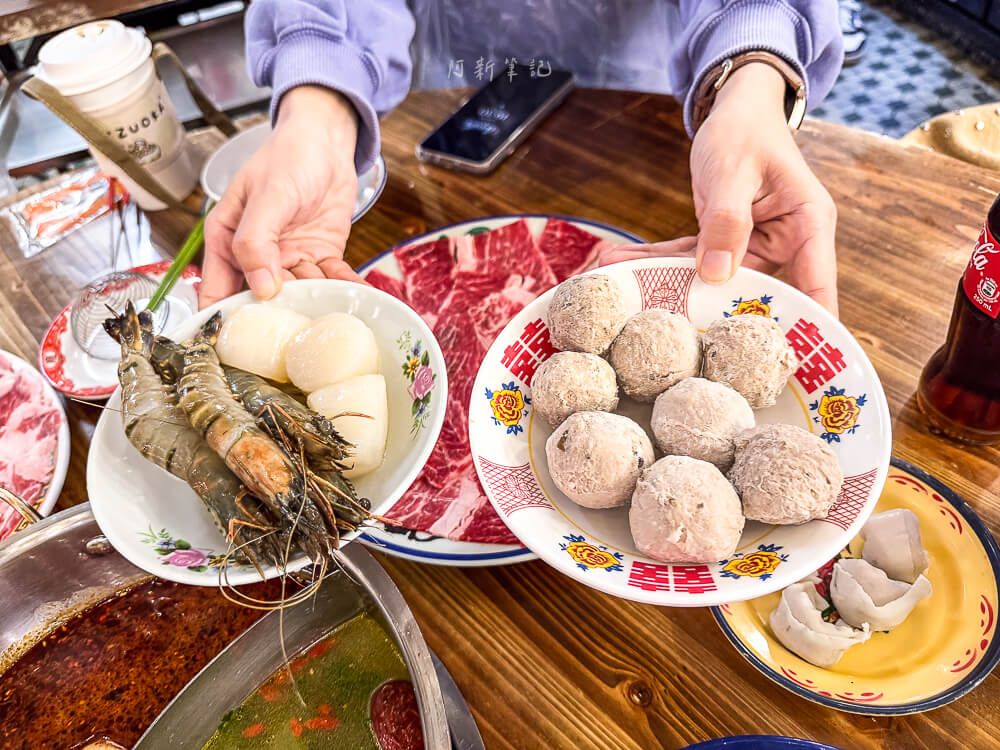 全滿記火鍋,香港美食,旺角美食,全滿記火鍋評價,旺角火鍋推薦,香港必吃火鍋,全滿記菜單,旺角宵夜推薦 全滿記火鍋,香港美食,旺角美食,全滿記火鍋評價,旺角火鍋推薦,香港必吃火鍋,全滿記菜單,旺角宵夜推薦