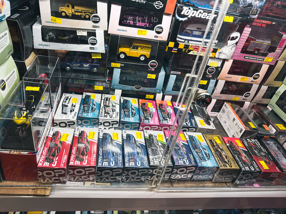 鴻興玩具,香港玩具店推薦,灣仔玩具街,鴻興玩具評價,香港買模型推薦,太原街玩具,香港玩具收藏