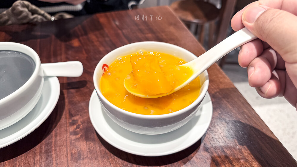 佳佳甜品旺角店,香港美食,旺角甜品推薦,佳佳甜品評價,香港米其林甜品,旺角下午茶,佳佳甜品菜單,芝麻糊,核桃露,寧波湯圓