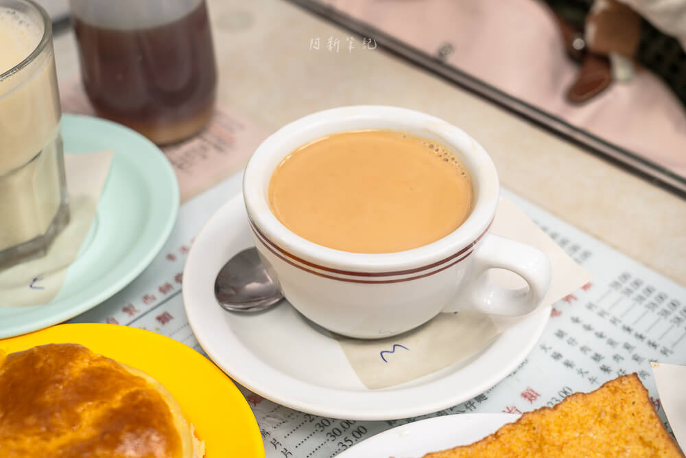 金鳳茶餐廳,灣仔金鳳茶餐廳,香港美食,灣仔美食,金鳳茶餐廳評價,香港茶餐廳推薦