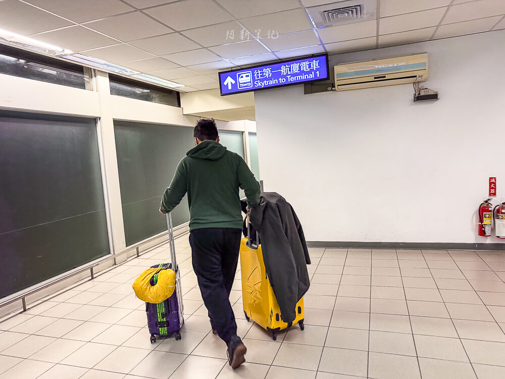 桃園機場電車,桃園機場第一航廈電車,桃園機場第二航廈電車,桃園機場skytrain,桃園機場交通,桃園機場航廈接駁 桃園機場電車,桃園機場第一航廈電車,桃園機場第二航廈電車,桃園機場skytrain,桃園機場交通,桃園機場航廈接駁