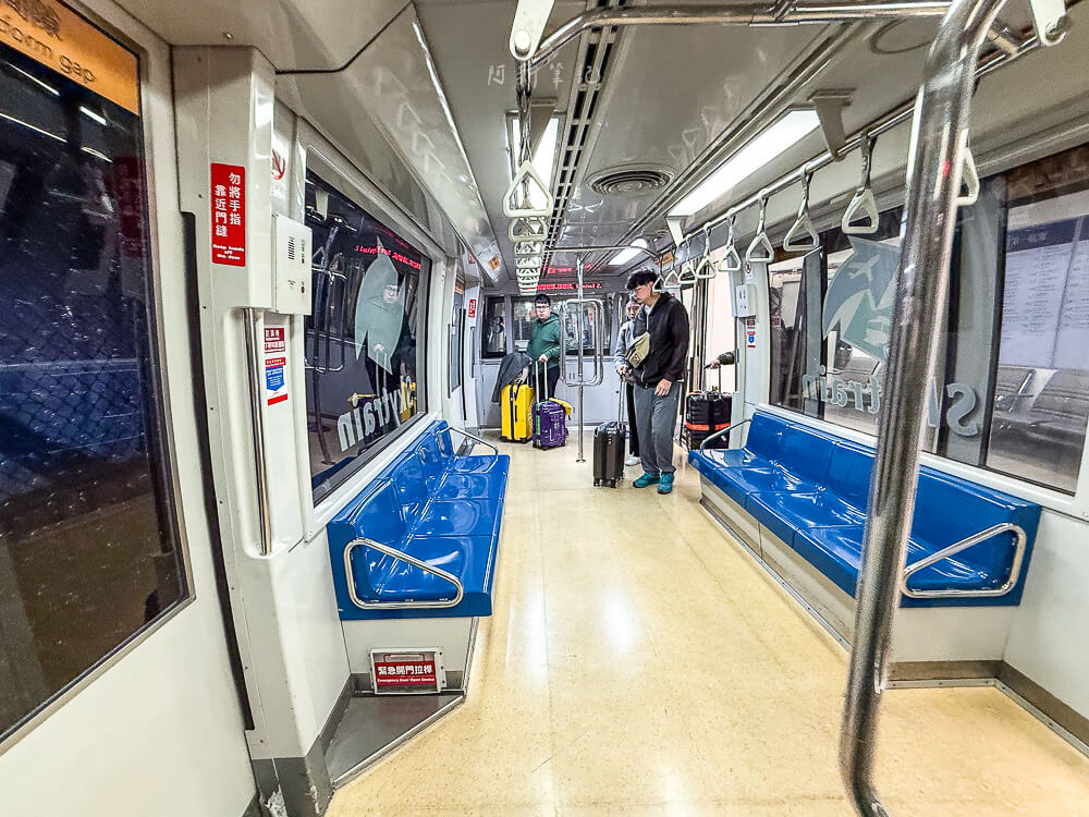 桃園機場電車,桃園機場第一航廈電車,桃園機場第二航廈電車,桃園機場skytrain,桃園機場交通,桃園機場航廈接駁 桃園機場電車,桃園機場第一航廈電車,桃園機場第二航廈電車,桃園機場skytrain,桃園機場交通,桃園機場航廈接駁