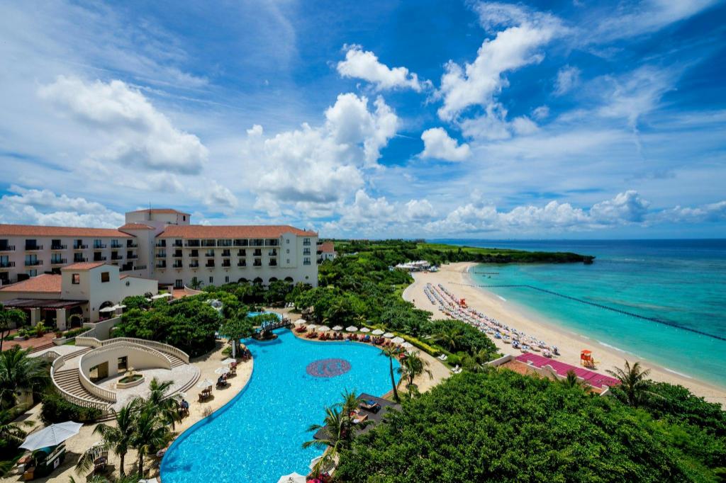 讀谷村 Hotel Nikko Alivila 南歐風建築與Nirai Beach私人沙灘