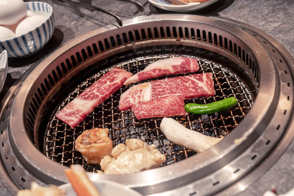 燒肉亭六歌仙,六歌仙,東京燒肉,新宿燒肉,日本燒肉,燒肉吃到飽,六歌仙菜單,六歌仙訂位 燒肉亭六歌仙,六歌仙,東京燒肉,新宿燒肉,日本燒肉,燒肉吃到飽,六歌仙菜單,六歌仙訂位