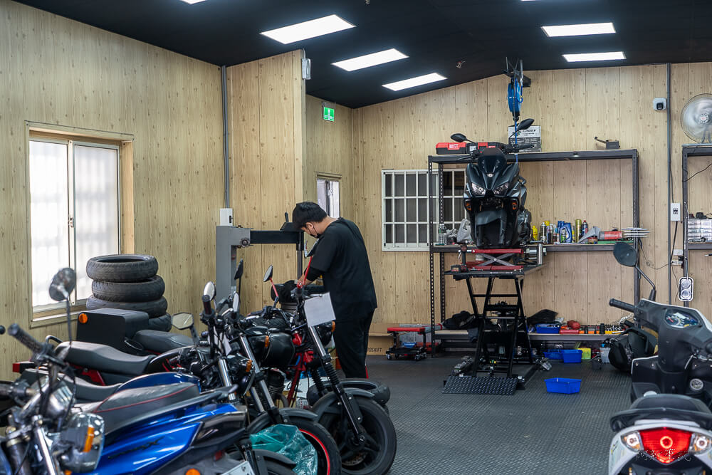 中古機車買賣,二手機車推薦,台中二手機車,台中二手車,台灣二手機車,機車中古車行,機車二手市場,機車買賣推薦,貳輪嶼,貳輪嶼中古車,貳輪嶼二手車,貳輪嶼機車 @捲毛阿偉 貳輪嶼,貳輪嶼二手車,台中二手機車,台中二手車,貳輪嶼中古車,貳輪嶼機車,二手機車推薦,中古機車買賣,機車二手市場,機車買賣推薦,台灣二手機車,機車中古車行