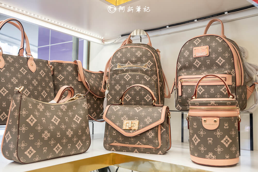 LN精品皮件,LN精品皮件大甲店,台中特賣,台中特賣會,行李箱,行李箱特賣,皮包,包包,工作包,背包 LN精品皮件,LN精品皮件大甲店,台中特賣,台中特賣會,行李箱,行李箱特賣,皮包,包包,工作包,背包
