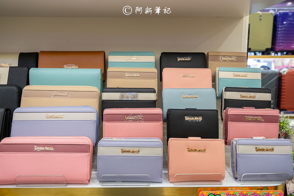 LN精品皮件,LN精品皮件大甲店,台中特賣,台中特賣會,行李箱,行李箱特賣,皮包,包包,工作包,背包 LN精品皮件,LN精品皮件大甲店,台中特賣,台中特賣會,行李箱,行李箱特賣,皮包,包包,工作包,背包