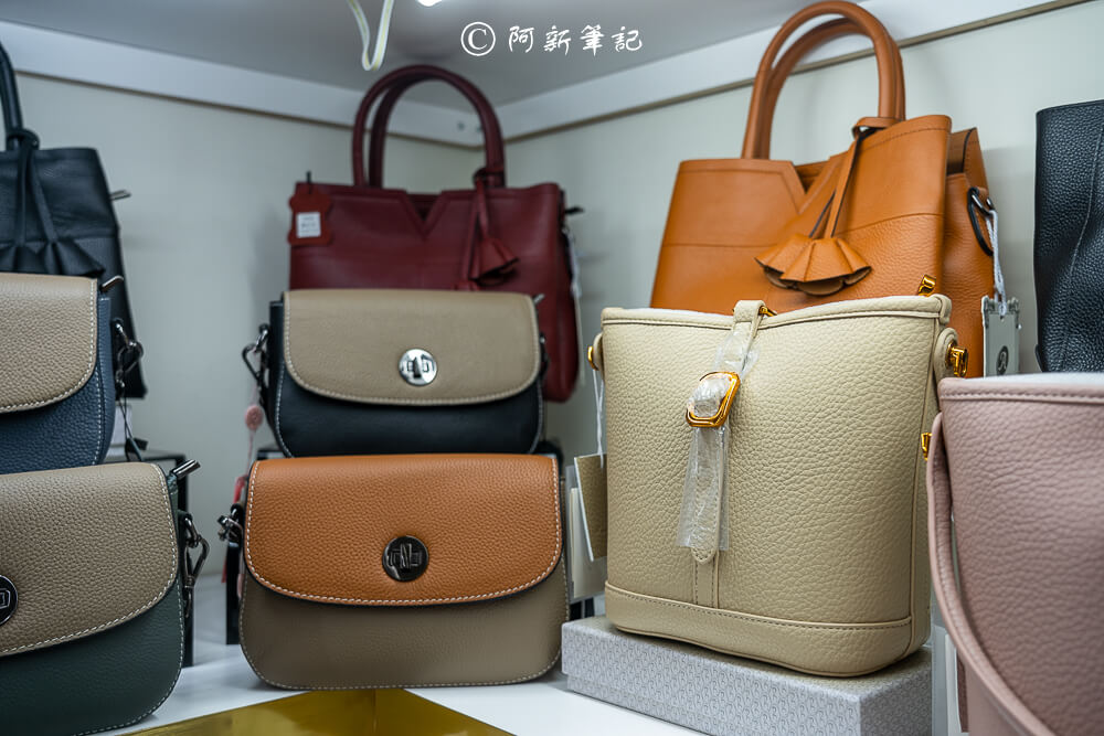 LN精品皮件,LN精品皮件大甲店,台中特賣,台中特賣會,行李箱,行李箱特賣,皮包,包包,工作包,背包 LN精品皮件,LN精品皮件大甲店,台中特賣,台中特賣會,行李箱,行李箱特賣,皮包,包包,工作包,背包