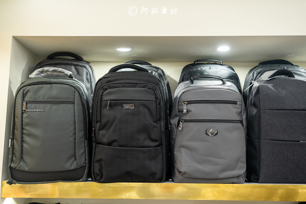 LN精品皮件,LN精品皮件大甲店,台中特賣,台中特賣會,行李箱,行李箱特賣,皮包,包包,工作包,背包 LN精品皮件,LN精品皮件大甲店,台中特賣,台中特賣會,行李箱,行李箱特賣,皮包,包包,工作包,背包