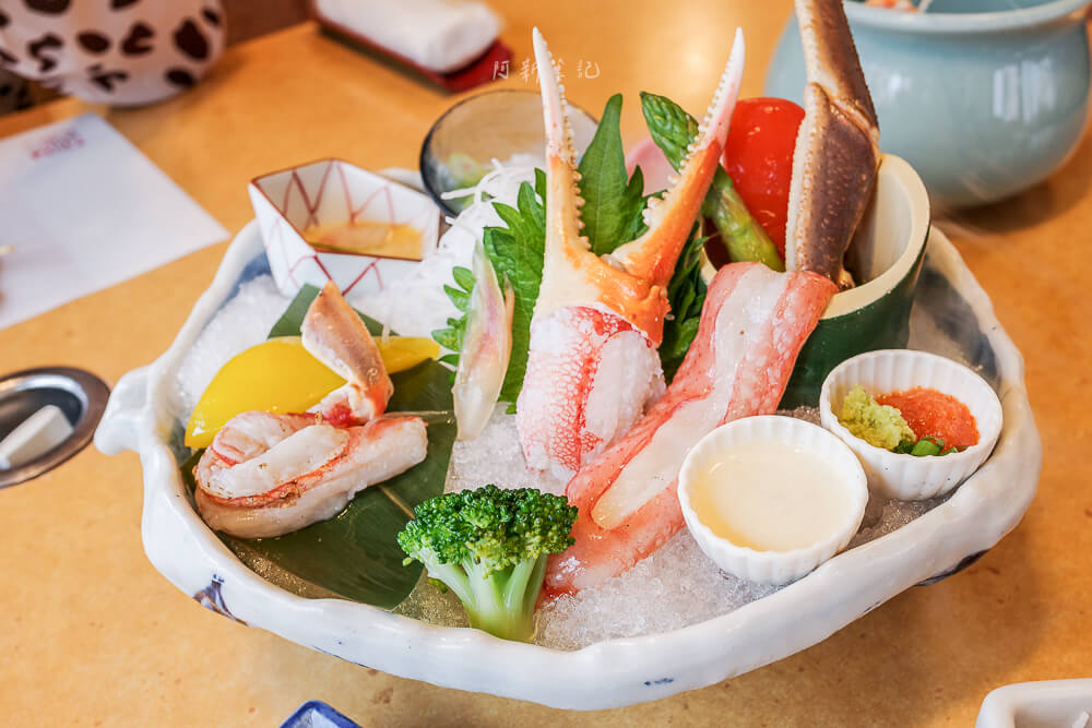 大阪道頓堀 松葉蟹生魚片冷盤料理｜阿新筆記