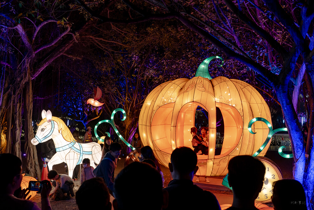 2026中台灣元宵燈會,2026台中燈會,2026台中燈會主燈,2026台中燈會地點,2026台中燈會接駁車,2026台中燈會時間,中央公園燈會地點,台中市民廣場巨型嚕嚕米,台中燈會,台中燈會一日遊攻略,台中燈會主燈秀時間,台中燈會地點,幸福蜜馬台中MOOMIN ON @捲毛阿偉 2026台中燈會,2026中台灣元宵燈會,台中燈會嚕嚕米,中央公園燈會地點,姆明小提燈發放時間,2026台中燈會接駁車,台中燈會主燈秀時間,幸福蜜馬台中MOOMIN ON,台中市民廣場巨型嚕嚕米,台中燈會一日遊攻略