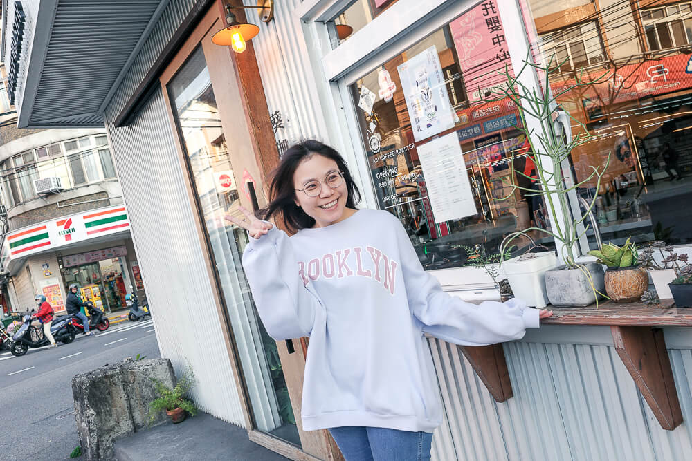葵咖啡,AOI Coffee,台中美食,太平美食,太平咖啡廳推薦,葵咖啡評價,台中下午茶推薦,太平不限時咖啡廳,葵咖啡菜單,太平自家烘焙咖啡