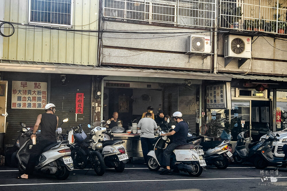 阿生師炒麵,阿生師大骨湯,台中炒麵推薦,台中大骨湯,台中平價美食,台中早餐炒麵,大骨湯炒麵,台中小吃推薦,太平炒麵,太平美食
