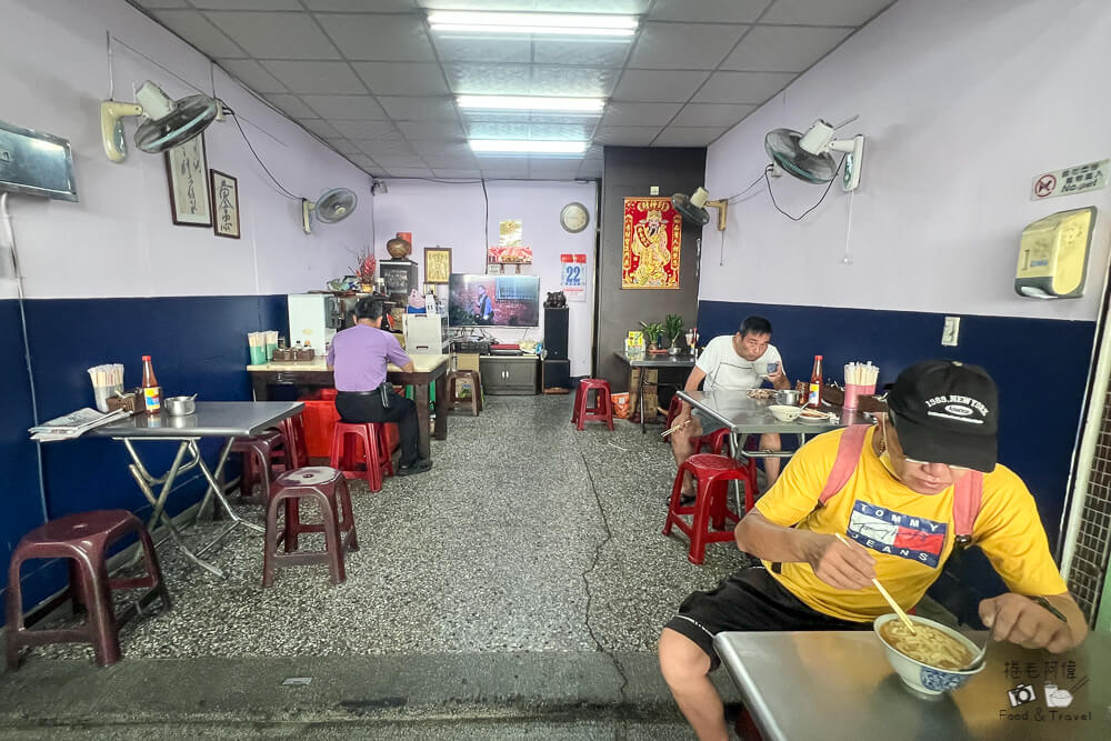阿生師炒麵,阿生師大骨湯,台中炒麵推薦,台中大骨湯,台中平價美食,台中早餐炒麵,大骨湯炒麵,台中小吃推薦,太平炒麵,太平美食
