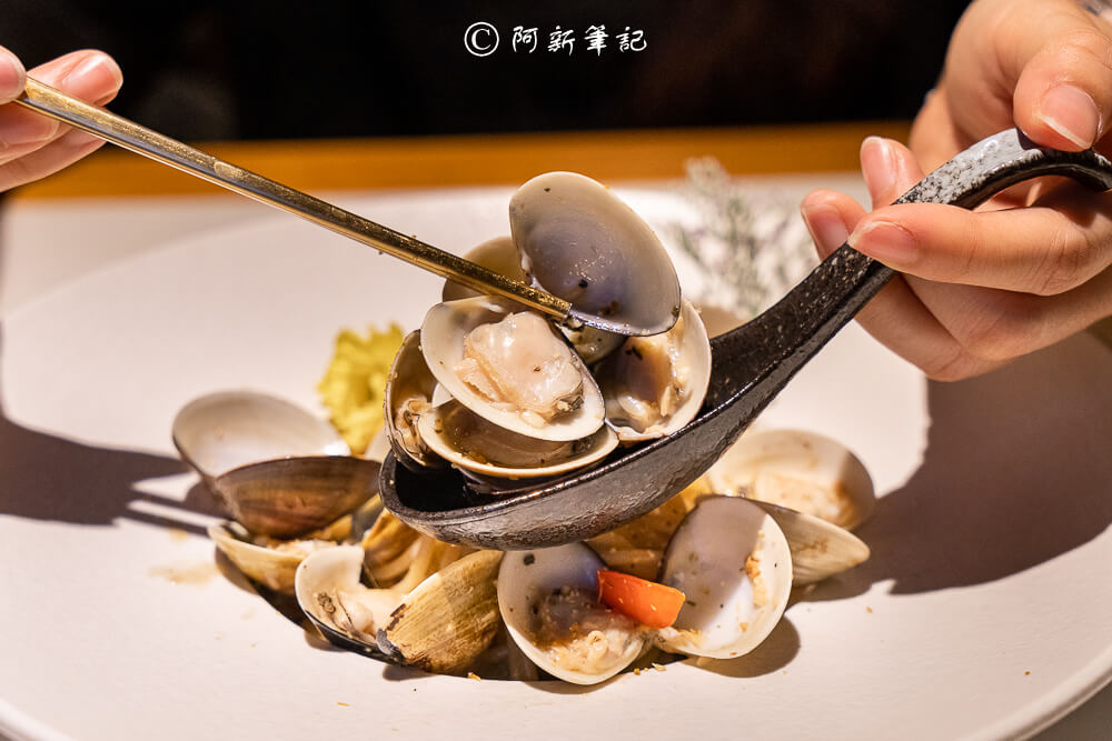 雲璽樓,雲璽樓 Cloema bistro,Cloema,台中西屯酒吧,逢甲夜市,逢甲夜市餐酒館,逢甲餐酒館,逢甲酒吧,雲璽樓菜單,逢甲美食,台中餐酒館,台中美食