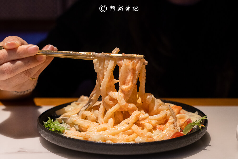 雲璽樓,雲璽樓 Cloema bistro,Cloema,台中西屯酒吧,逢甲夜市,逢甲夜市餐酒館,逢甲餐酒館,逢甲酒吧,雲璽樓菜單,逢甲美食,台中餐酒館,台中美食