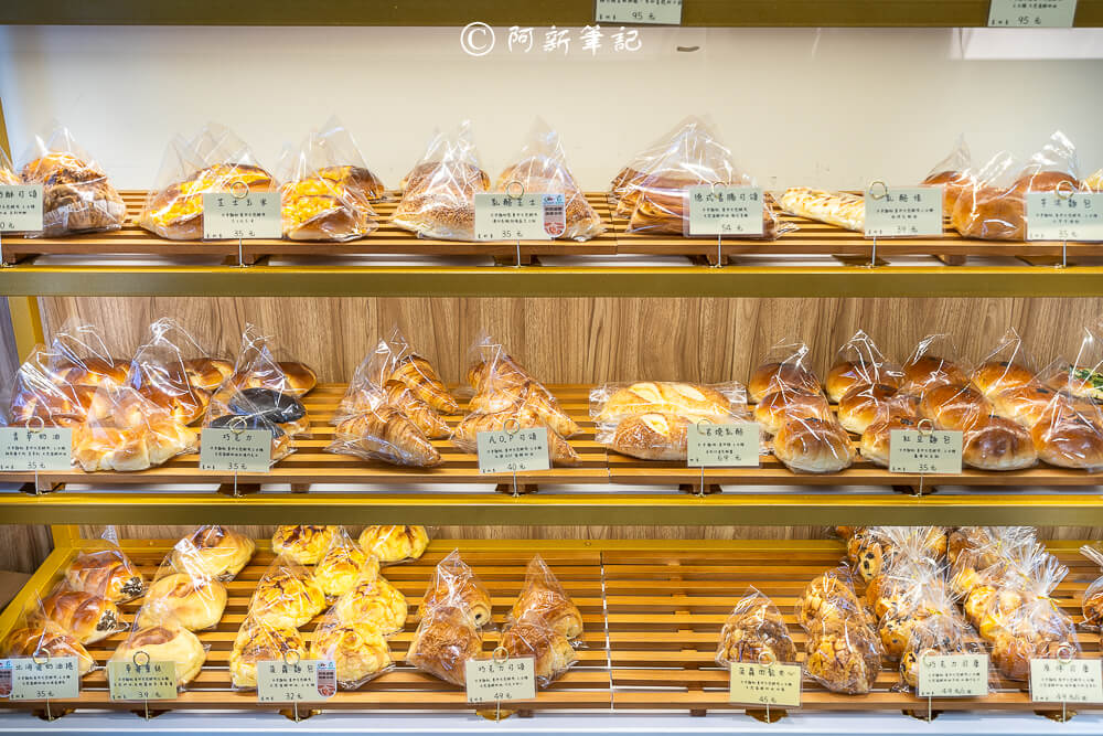 晴天果子,晴天果子麵包,晴天果子烘焙坊,台中科博館美食,科博館美食,西屯路美食,台中麵包店,台中麵包,台中伴手禮,台中禮盒,台中蛋黃酥