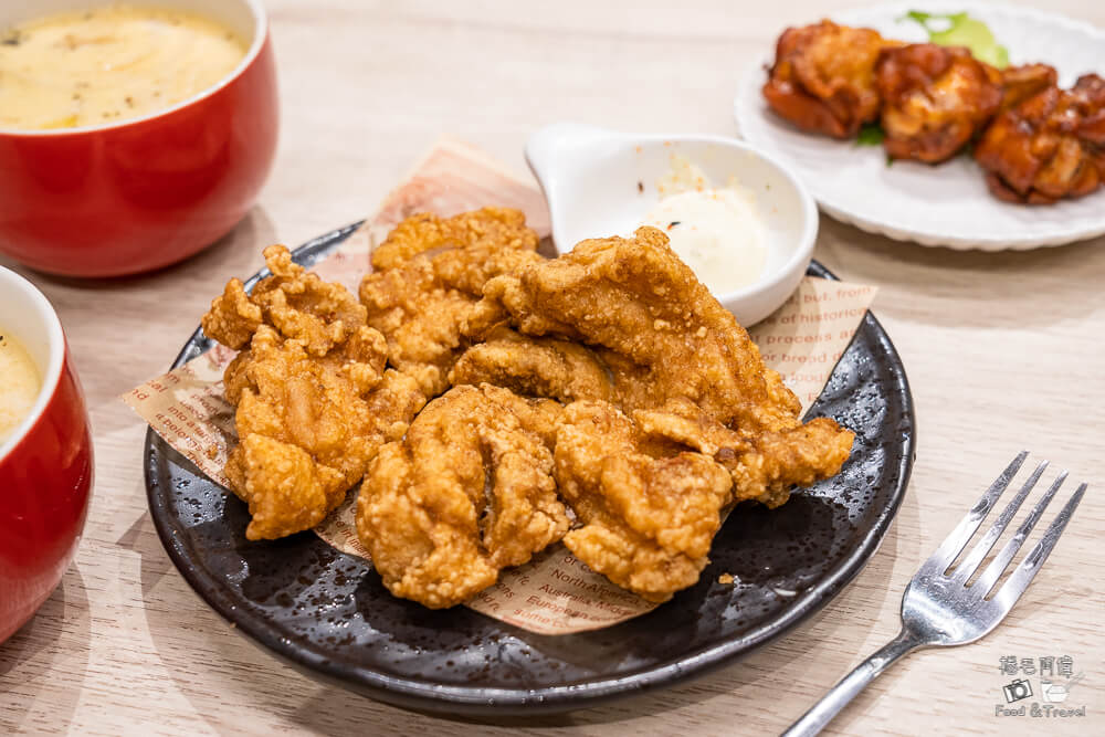 洄流餐食,洄流餐食菜單,回流餐食,一中街貓咪餐廳,一中餐廳,一中寵物餐廳,一中美食,台中美食,台中餐廳