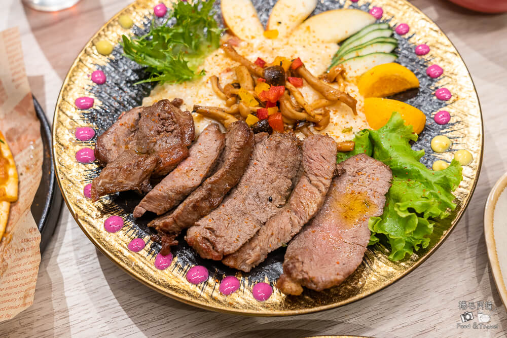 洄流餐食,洄流餐食菜單,回流餐食,一中街貓咪餐廳,一中餐廳,一中寵物餐廳,一中美食,台中美食,台中餐廳