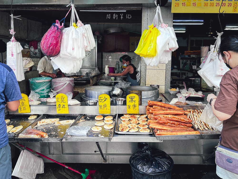 台中飯糰,台中燒餅,台中早餐,台中第五市場美食,第五市場必吃,台中第五市場早餐,樂群早餐店,樂群早餐,樂群早點店,樂群早點,樂群早餐店菜單,第五市場飯糰,第五市場蔥油餅,第五市場燒餅