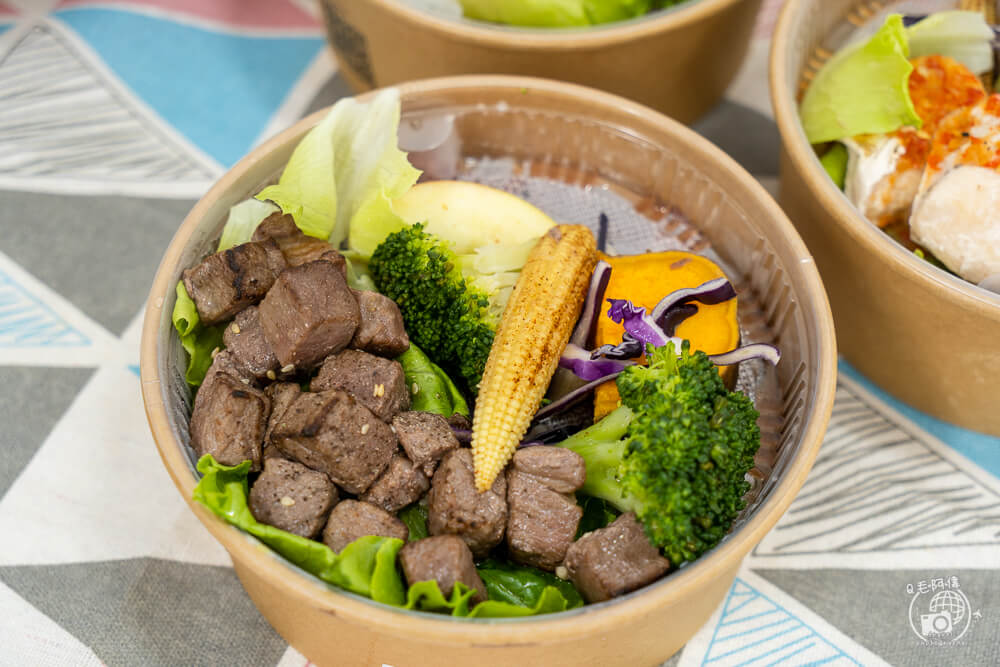 覓蠶健康餐盒 | 台中南區便當推薦，8種口味健康餐盒直接征服你的胃～ 68