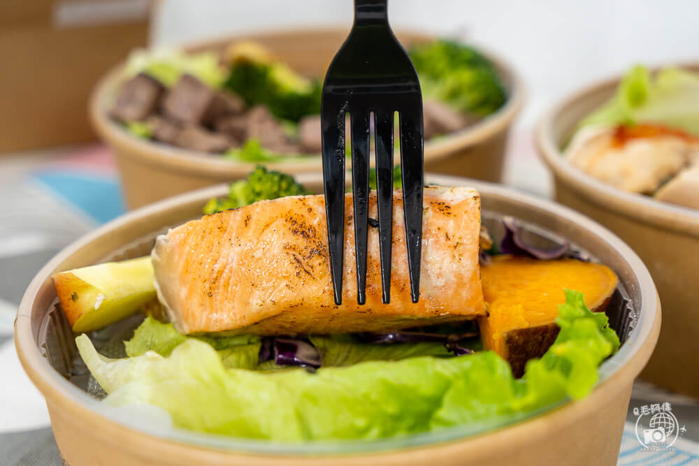 覓蠶健康餐盒 | 台中南區便當推薦，8種口味健康餐盒直接征服你的胃～ 64