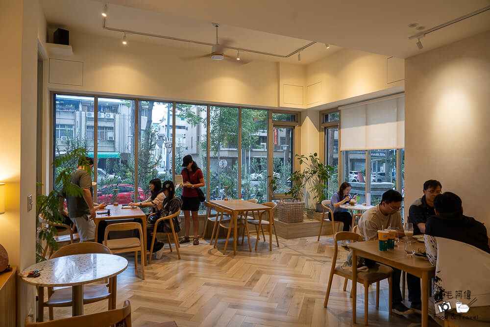 台中下午茶推薦,台中千層蛋糕,台中咖啡,台中咖啡廳,台中回憶甜點菜單,台中捷運美食,台中甜點,台中肉桂捲推薦,回憶甜點,回憶甜點Memory,回憶甜點評價 @捲毛阿偉 回憶甜點Memory,台中回憶甜點菜單,台中甜點,台中下午茶推薦,回憶甜點評價,台中捷運美食,台中肉桂捲推薦,台中千層蛋糕,台中咖啡廳,台中咖啡