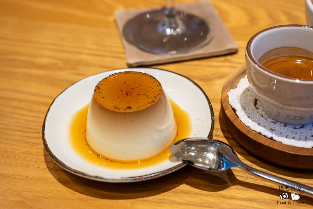 台中下午茶推薦,台中千層蛋糕,台中咖啡,台中咖啡廳,台中回憶甜點菜單,台中捷運美食,台中甜點,台中肉桂捲推薦,回憶甜點,回憶甜點Memory,回憶甜點評價 @捲毛阿偉 回憶甜點Memory,台中回憶甜點菜單,台中甜點,台中下午茶推薦,回憶甜點評價,台中捷運美食,台中肉桂捲推薦,台中千層蛋糕,台中咖啡廳,台中咖啡