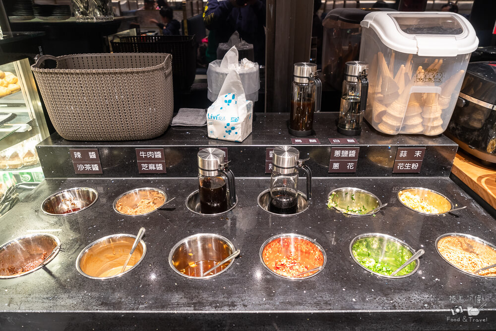 大里小蒙牛,小蒙牛 大里,小蒙牛頂級麻辣鍋,大里麻辣鍋,台中麻辣鍋,大里火鍋,大里鍋物,大里美食,台中火鍋,台中鍋物,台中美食