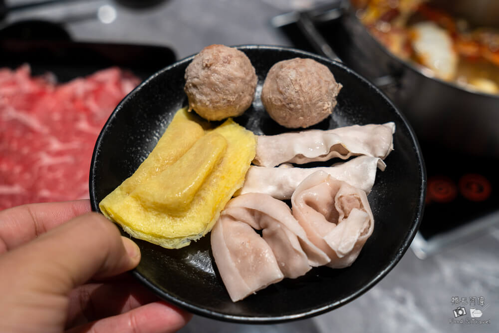 大里小蒙牛,小蒙牛 大里,小蒙牛頂級麻辣鍋,大里麻辣鍋,台中麻辣鍋,大里火鍋,大里鍋物,大里美食,台中火鍋,台中鍋物,台中美食
