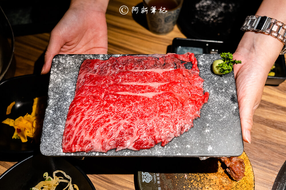 大股熟成燒肉專門 | 這間台中高檔燒肉很厲害！全程代烤服務讚，還有20多種日本清酒可以選～ 142