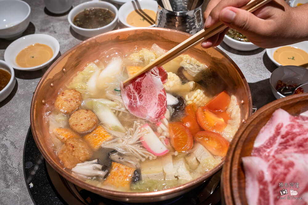 橘色涮涮屋台中館,橘色涮涮鍋,台中火鍋,台中美食,台中和牛,台中海鮮鍋物,台中餐廳,台中火鍋推薦