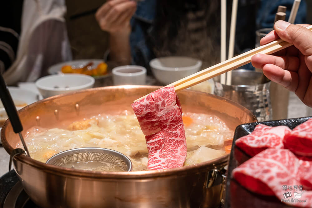 橘色涮涮屋台中館,橘色涮涮鍋,台中火鍋,台中美食,台中和牛,台中海鮮鍋物,台中餐廳,台中火鍋推薦
