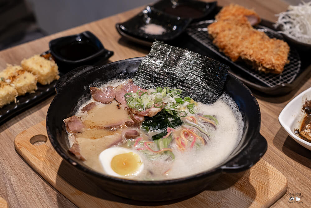 信川屋,信川屋博多豚骨拉麵店,勤美美食,勤美隱藏拉麵,台中信川屋博多豚骨拉麵店,台中拉麵,台中美食,台中隱藏拉麵,台中餐廳 @捲毛阿偉 信川屋,信川屋博多豚骨拉麵店,勤美隱藏拉麵,台中信川屋博多豚骨拉麵店,台中隱藏拉麵,台中拉麵,勤美美食,台中美食,台中餐廳