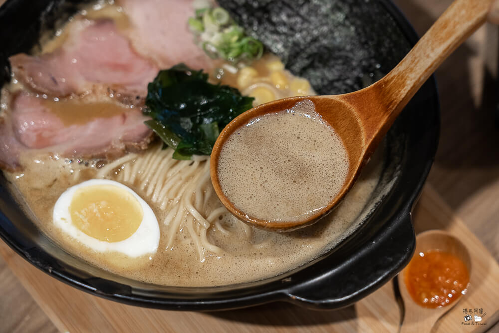 信川屋,信川屋博多豚骨拉麵店,勤美美食,勤美隱藏拉麵,台中信川屋博多豚骨拉麵店,台中拉麵,台中美食,台中隱藏拉麵,台中餐廳 @捲毛阿偉 信川屋,信川屋博多豚骨拉麵店,勤美隱藏拉麵,台中信川屋博多豚骨拉麵店,台中隱藏拉麵,台中拉麵,勤美美食,台中美食,台中餐廳