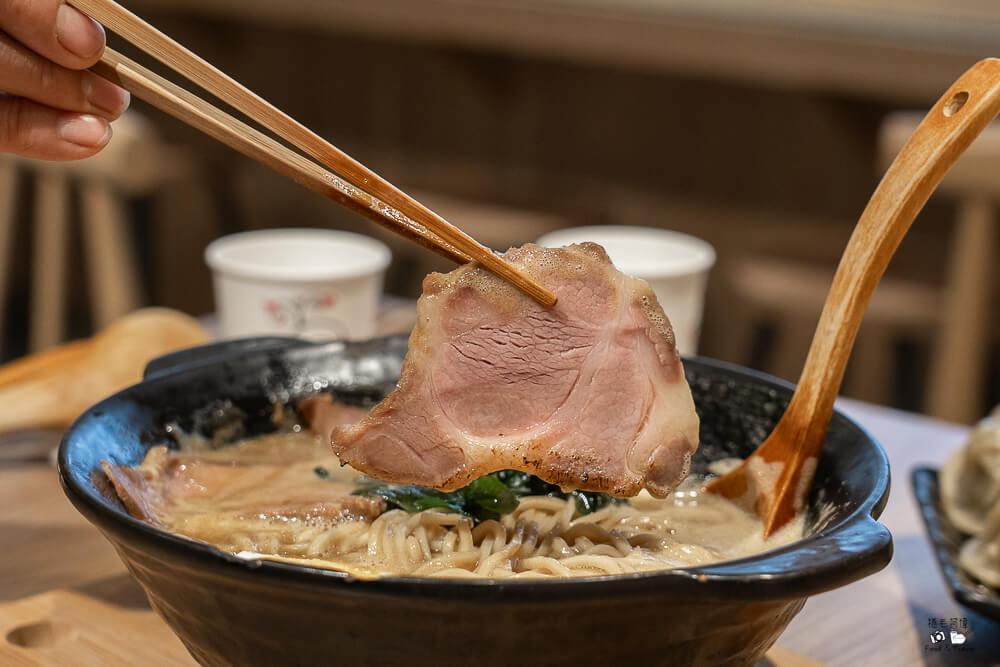 信川屋,信川屋博多豚骨拉麵店,勤美美食,勤美隱藏拉麵,台中信川屋博多豚骨拉麵店,台中拉麵,台中美食,台中隱藏拉麵,台中餐廳 @捲毛阿偉 信川屋,信川屋博多豚骨拉麵店,勤美隱藏拉麵,台中信川屋博多豚骨拉麵店,台中隱藏拉麵,台中拉麵,勤美美食,台中美食,台中餐廳