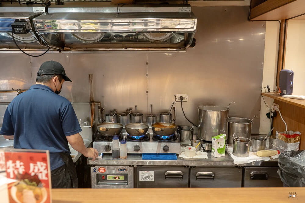 台中拉麵推薦,平價拉麵,深夜拉麵,長生塩人,長生塩人分店,長生塩人排隊,長生塩人推薦,長生塩人菜單,長生塩人評價,長生塩人鹽味拉麵 @捲毛阿偉 長生塩人,長生塩人推薦,長生塩人菜單,長生塩人排隊,深夜拉麵,台中拉麵推薦,平價拉麵,長生塩人鹽味拉麵,長生塩人分店,長生塩人評價