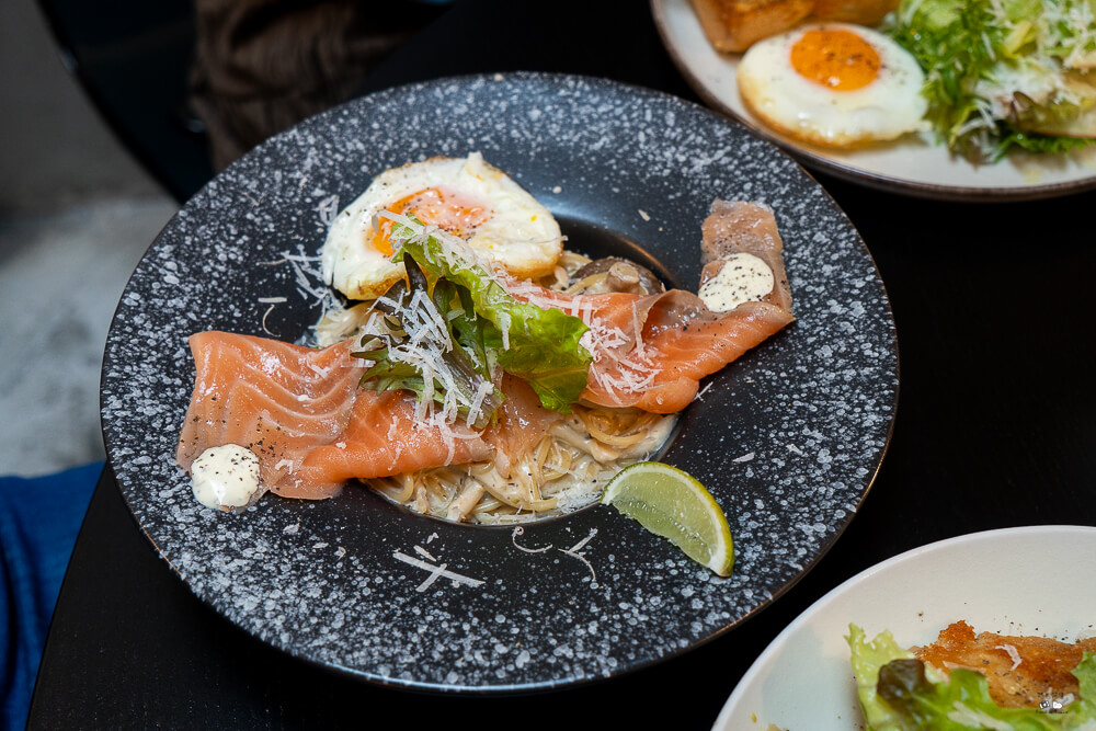 ttk推薦,ttk早午餐,ttk菜單,台中天井咖啡廳,台中東區早午餐,台中老宅餐廳,台中質感下午茶,台中車站早午餐,台中隱藏版美食,鐵鍋舒芙蕾 @捲毛阿偉 ttk早午餐,台中東區早午餐,ttk菜單,台中隱藏版美食,台中老宅餐廳,ttk推薦,台中車站早午餐,台中天井咖啡廳,鐵鍋舒芙蕾,台中質感下午茶