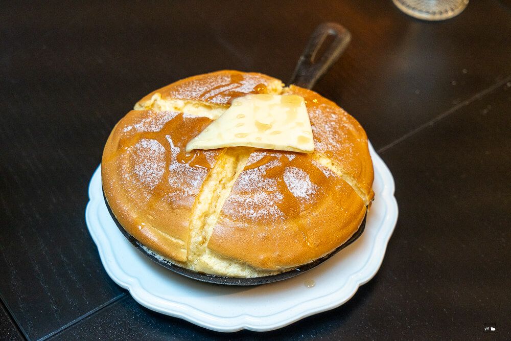 ttk推薦,ttk早午餐,ttk菜單,台中天井咖啡廳,台中東區早午餐,台中老宅餐廳,台中質感下午茶,台中車站早午餐,台中隱藏版美食,鐵鍋舒芙蕾 @捲毛阿偉 ttk早午餐,台中東區早午餐,ttk菜單,台中隱藏版美食,台中老宅餐廳,ttk推薦,台中車站早午餐,台中天井咖啡廳,鐵鍋舒芙蕾,台中質感下午茶