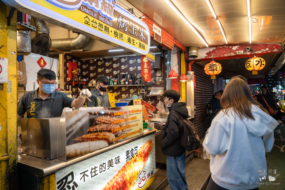 炳叔烤玉米逢甲店,炳叔烤玉米逢甲總店,炳叔烤玉米,台中烤玉米,逢甲烤玉米,逢甲美食,逢甲夜市美食,台中美食