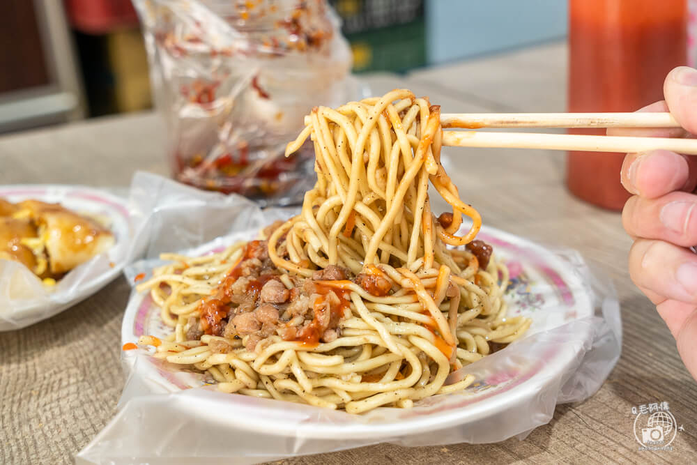 霧峰沙茶蛋餅,沙茶蛋餅,霧峰早餐,台中早餐,台中早餐推薦,台中炒麵,台中美食