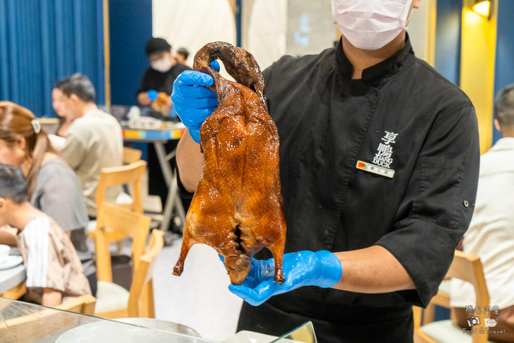 享鴨,享鴨烤鴨王品享鴨,烤鴨推薦,台中烤鴨,享鴨台中店,烤鴨餐廳,台中餐廳,台中美食,台中聚會