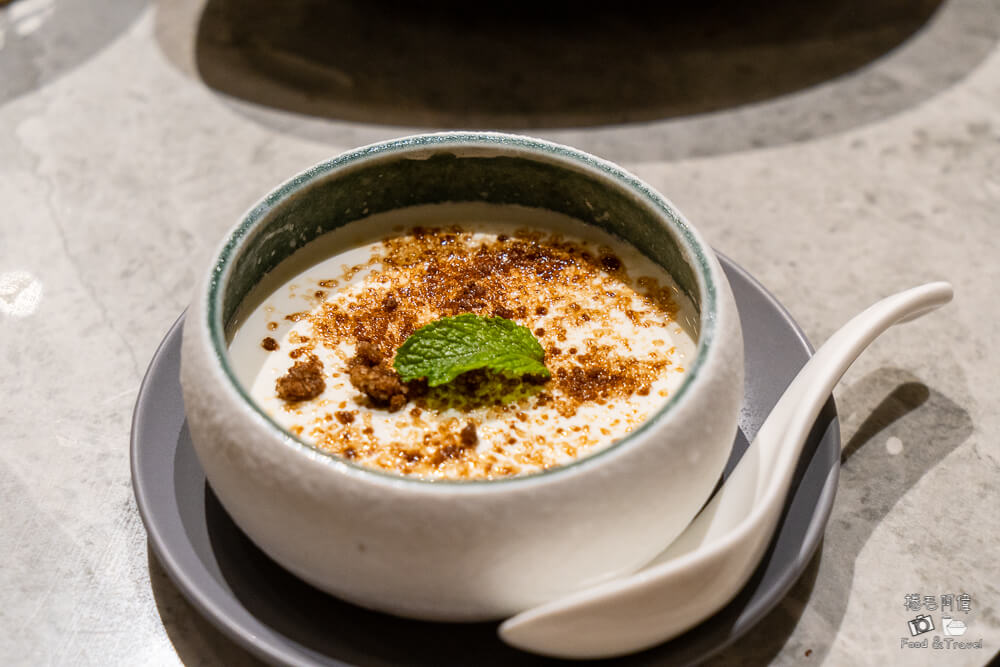 享鴨,享鴨烤鴨王品享鴨,烤鴨推薦,台中烤鴨,享鴨台中店,烤鴨餐廳,台中餐廳,台中美食,台中聚會