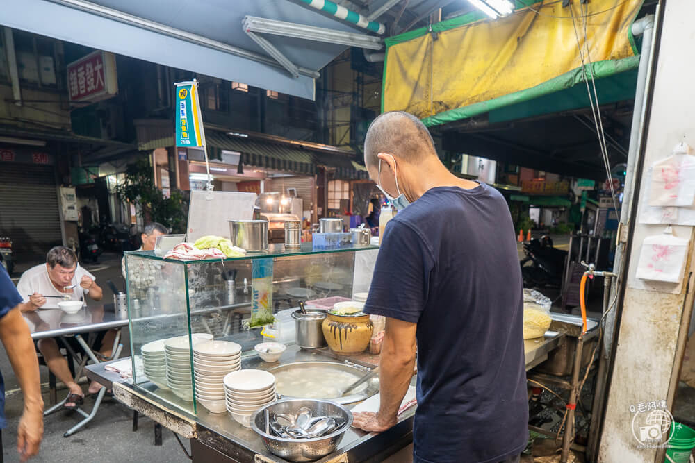 阿鳳浮水魚羹,阿鳳浮水虱目魚羹,台南美食,台南必吃,台南美食推薦,台南小吃,台南必吃美食,台南旅遊